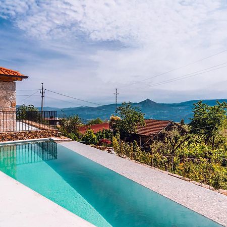 A Casa Dos Avos Pensionat Celorico De Basto Exteriör bild